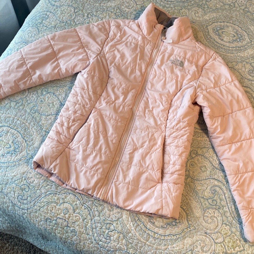 Girls NorthFace light coat.